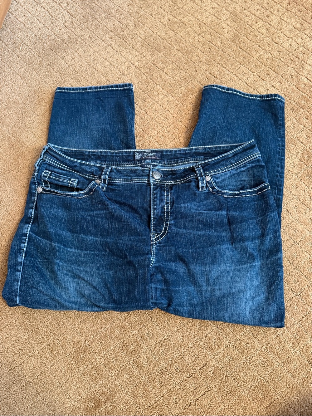 Silver Suki Mid Rise Dark Wash Ankle Jeans Women’s Size 20